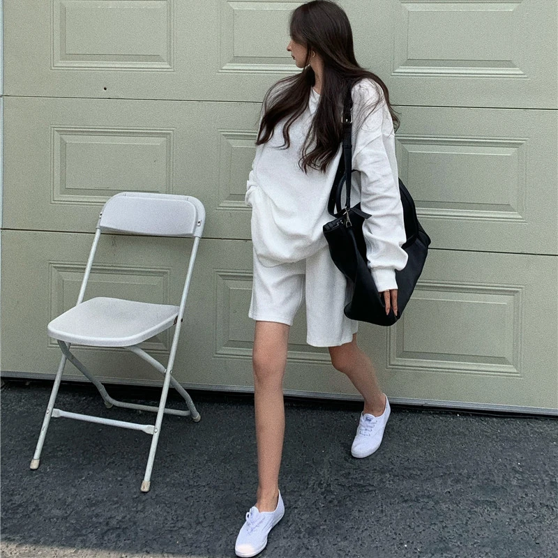 

Casual Shorts Sets Sports Loose Tracksuits Women Long Sleeve Two Piece Set Top and Short Pant Leisure 2 Pieces Outfits Korean