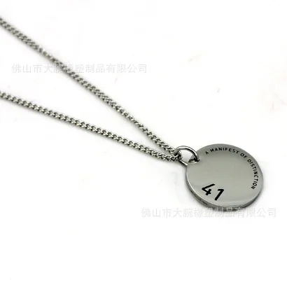 

Valentine's Day Sweater Chain Korea Quan Zhilong Round Antique Silver Titanium Steel Necklace 1314 Couple Pendant Accessories