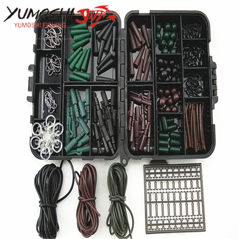 Аксессуары для ловли карпа в ассортименте с коробкой рыболовных снастей набор