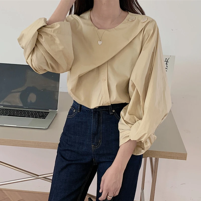 

ZAWAHIKI Solid O-neck Patchwork Single Breasted Vintage Ropa Mujer 2021 Sping Puff Sleeve Loose Fashion loose Women's Blouse