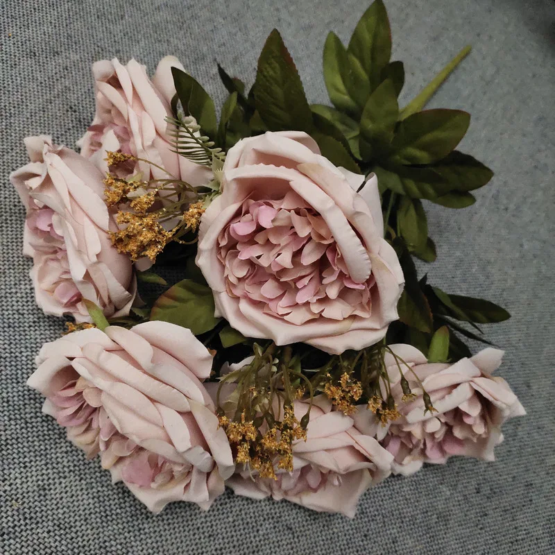 

European Wedding Decoration 11 Heads Heart-wrapped Roses Silk Artificial Flower Plants Fake Dried Flowers For Home Accessories