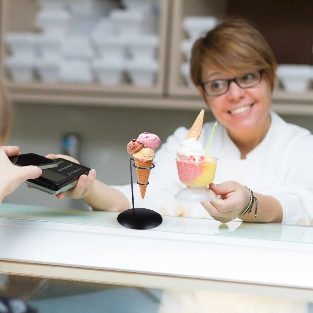 

1Pc Fashionable Ice Cream Support Creative Ice-cream Cone Display Stand