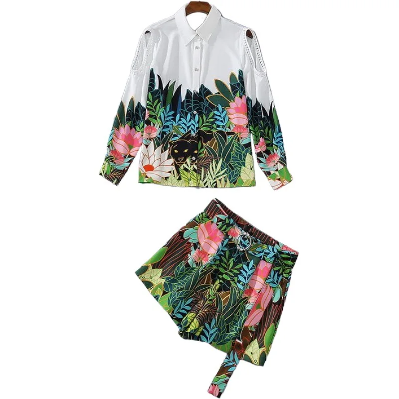 

2020 Autumn New Fashion Casual Hollow Out Print Off-shoulder Long Sleeve Shirt Pearl Belt Shorts Two-piece Suit Women K383