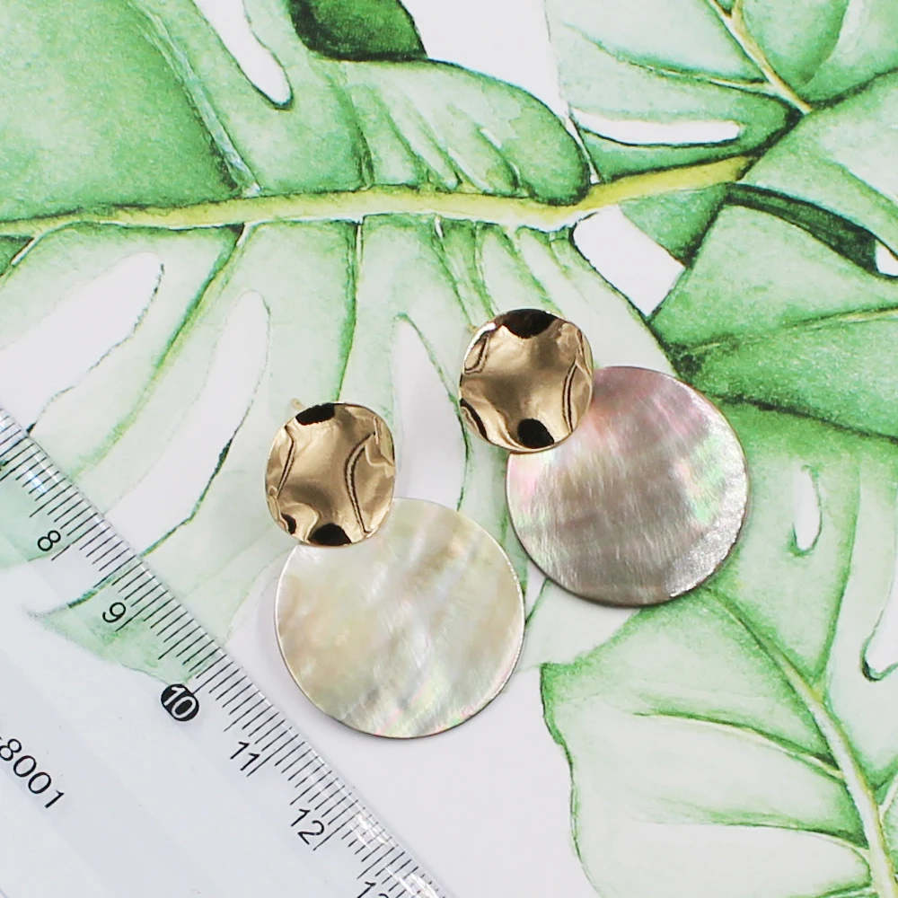 Натуральная перламутровая черная сережки в виде ракушек модные ювелирные