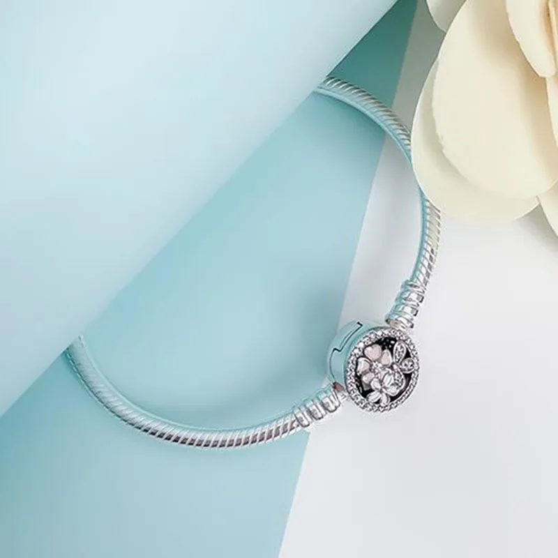 

2020 New 925 Sterling Silver Pan Bracelet Round Flower Button Pan Bracelet Fit European Charm Bracelets Women Jewelry