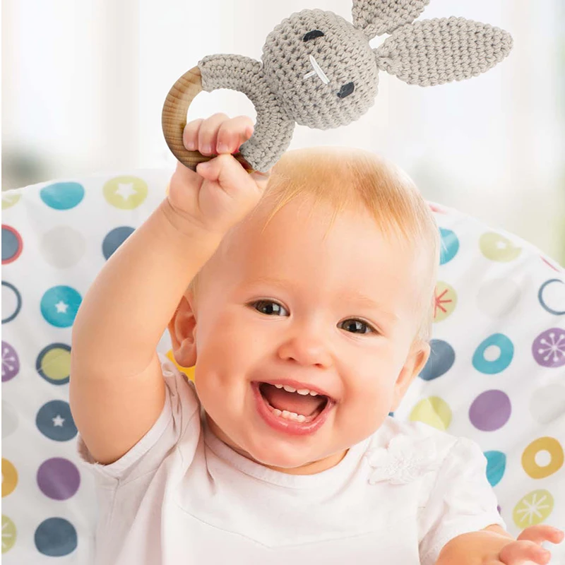

Baby rabbit toy rattle Children's comfort toy diy rattle Handmade log crochet rattle Cotton craft Newborn gift 1-5 year old baby