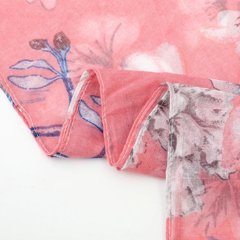 

2020 Newest Women Printed Scarf Floral Hijab Viscose Shawl Muslim Hijab and Wraps Flower Long Headband Turban Sunscreen Pashmina
