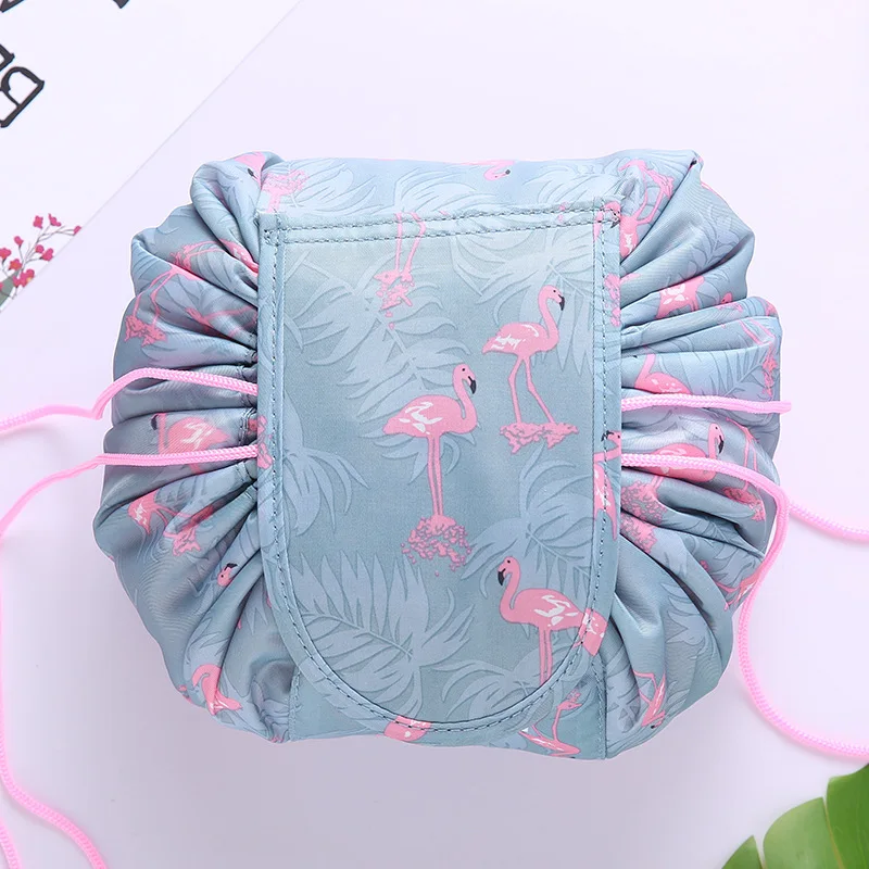 

2021 New Korean small fresh lazy pull rope makeup bag portable travel storage bag large capacity wash bag