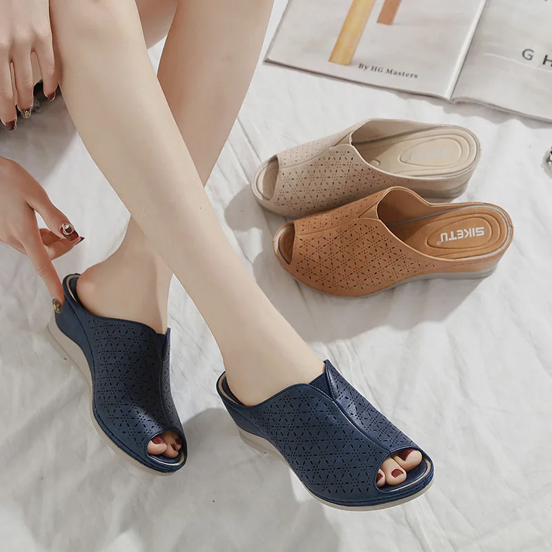 

Woman Platform Casual Flats Sandals Female Wedges Thick Bottom Sandals Lady Leisure Shoes Sandals Fashion 2021 New Summer