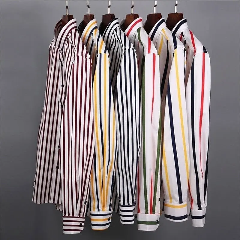 Мужская классическая рубашка в полоску белая деловая стиле смарт-кэжуал с