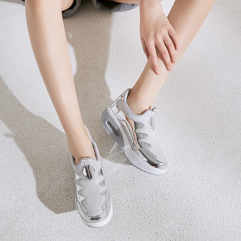 Женские кроссовки для бега на толстой подошве Женская спортивная обувь