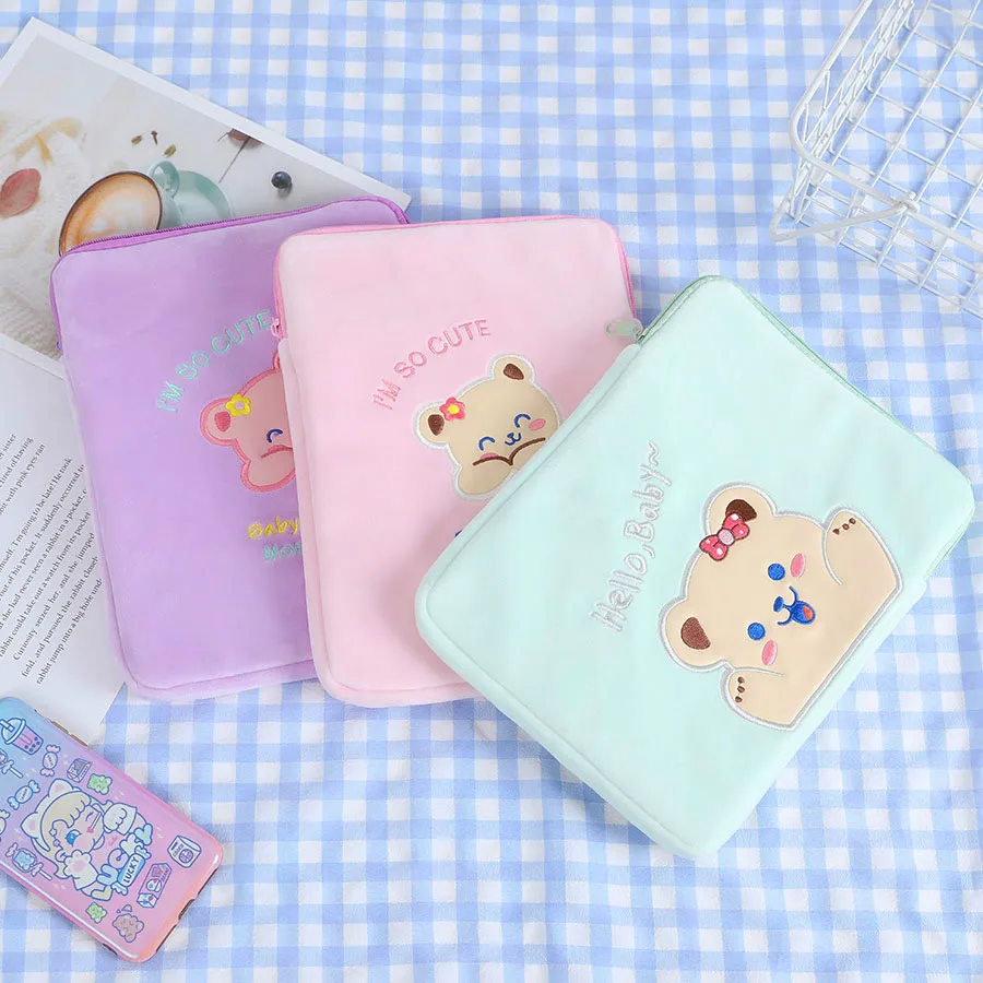 

Bear Handbag holder for 10.5 11 inch Mac Ipad liner Ins Cartoon Laptop iPad Case Day Clutch Embroidery Soft Book Organizer Bag