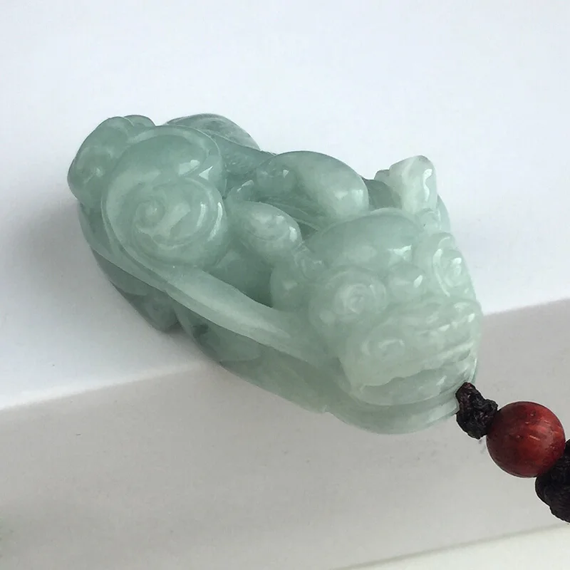 Подвеска с изображением драгоценных войск из Бирмы драгоценный камень