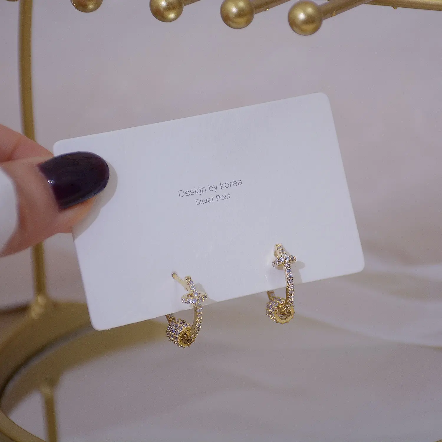 

Korean Luxury Women Clip Earring Simple 14k Gold CZ Crystal Earring Jewelry 2021 New AAA Zirconia Stud Earring Birthday Gift