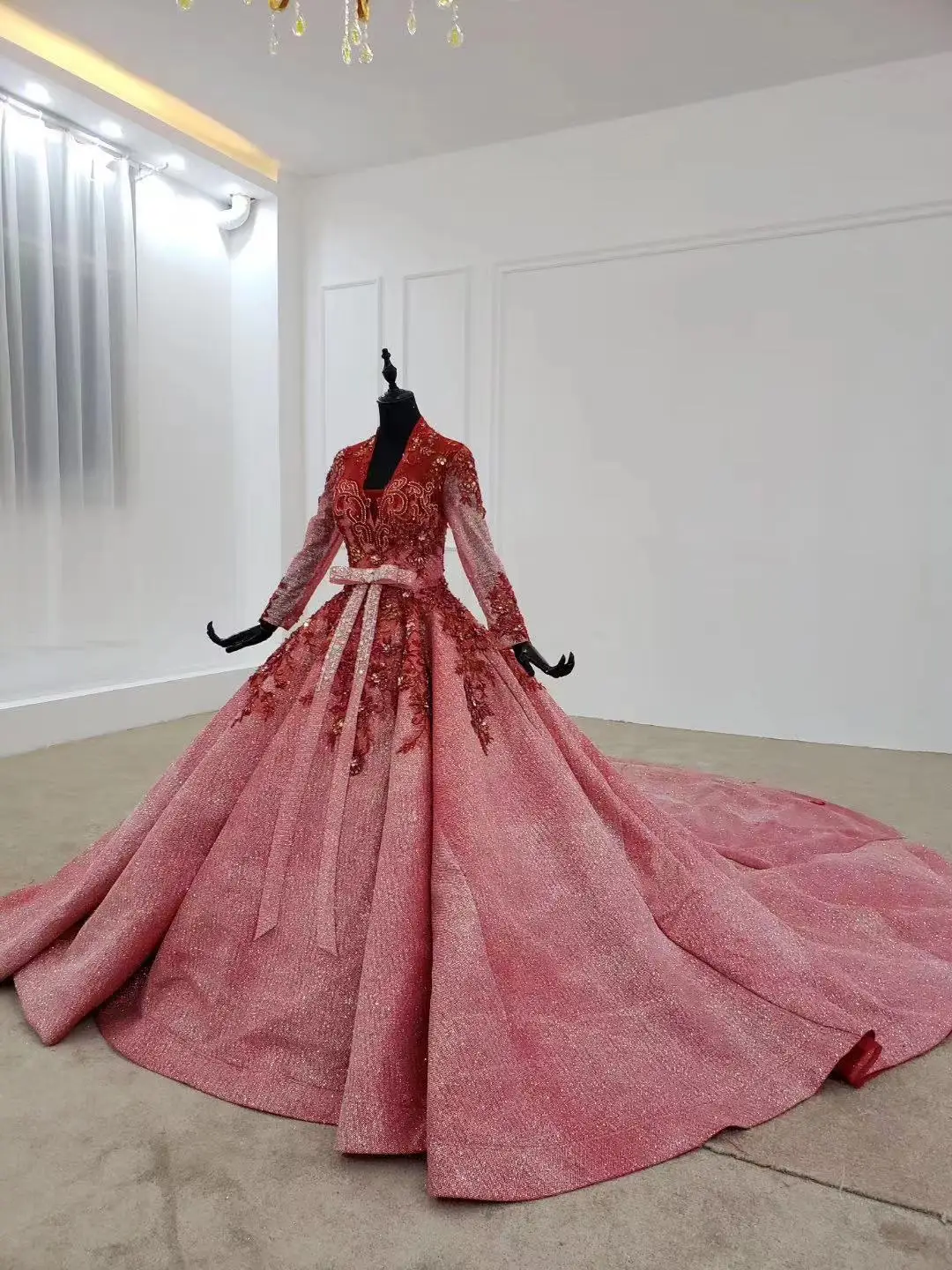 

Stunningred 3d Appliques Floral 2020 Evening Dresses Chinese China Styles Long Sleeve Arabic Pageant Party Gowns Prom Dresses