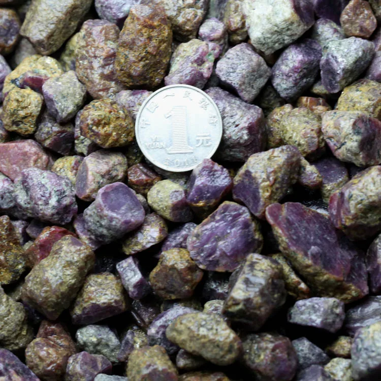 

100g Natural Purple Ruby Rough Stone Natural Gems for Making Jewelry Red Ruby Rough Specimen Mnerals Healing Aquarium Gemstone
