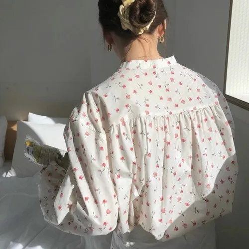 Топ женский кружевной с V образным вырезом и коротким рукавом|Блузки| |