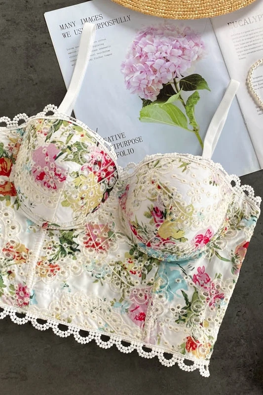 

Ladies Elegant Lace Floral Embroidery Crop Top 2020 Summer Women Sexy V-neck Backless femme TankVest Tee tunique femme