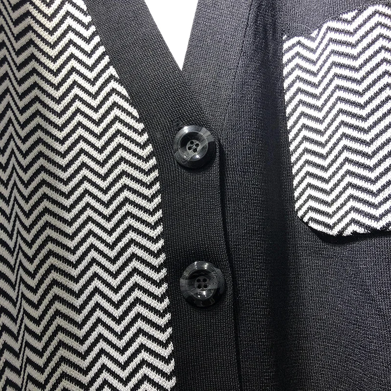 

2020 Autumn New Knitted Cardigan Shirt Women's Loose Casual Long-Sleeved Fake Two-piece Blouse Top V-neck Sweater