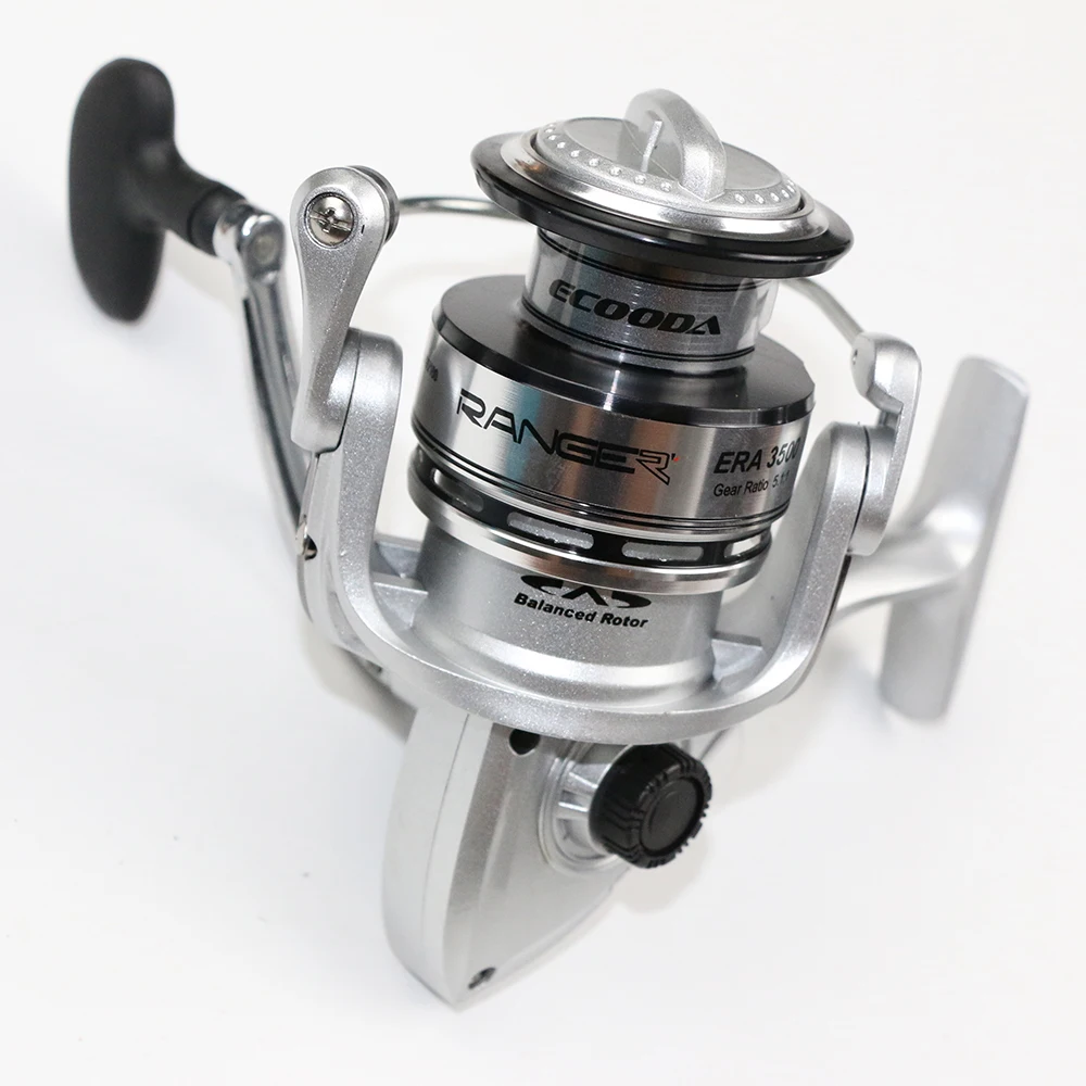 

Blank Rod Spinning Fishing Reel 5+1 Bearings 5.1:1 Gear Ratio Era3500