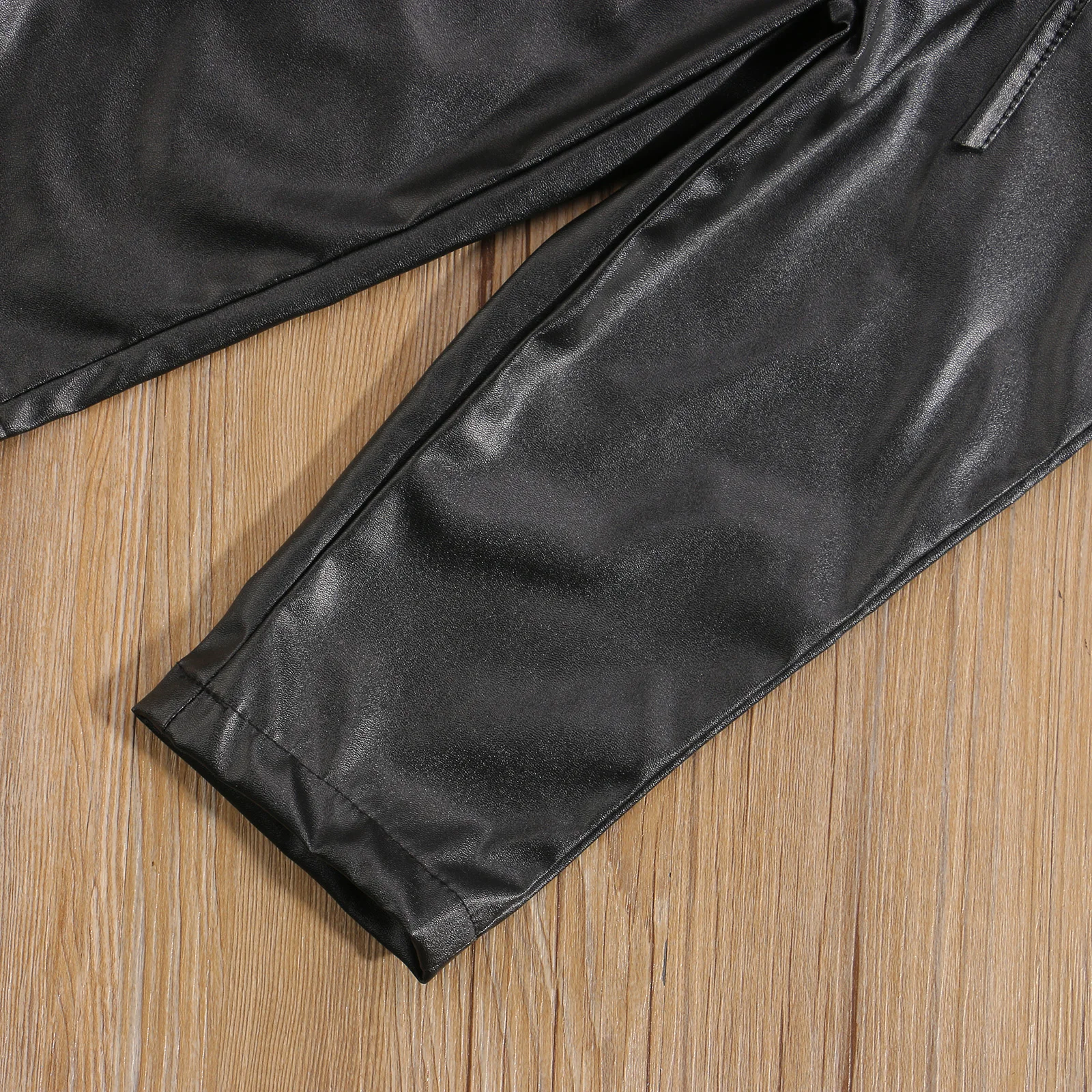 

2 Pcs Toddler Casual Outfits, Girls Ribbed Long Sleeve High Collar Pullover + Leather Pants with Pockets, Drawstring