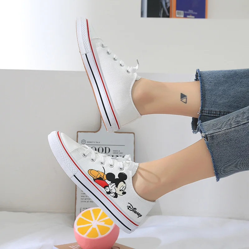 

2021 spring and autumn new Disney woman canvas shoes Mickey print flat shoes high-quality Korean fashion low-cut white shoes