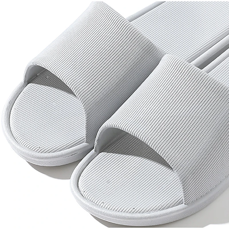 

Summer home slippers simple black and white couple shoes non-slip bathroom slippers ladies thick-soled slippers beach rubber sli