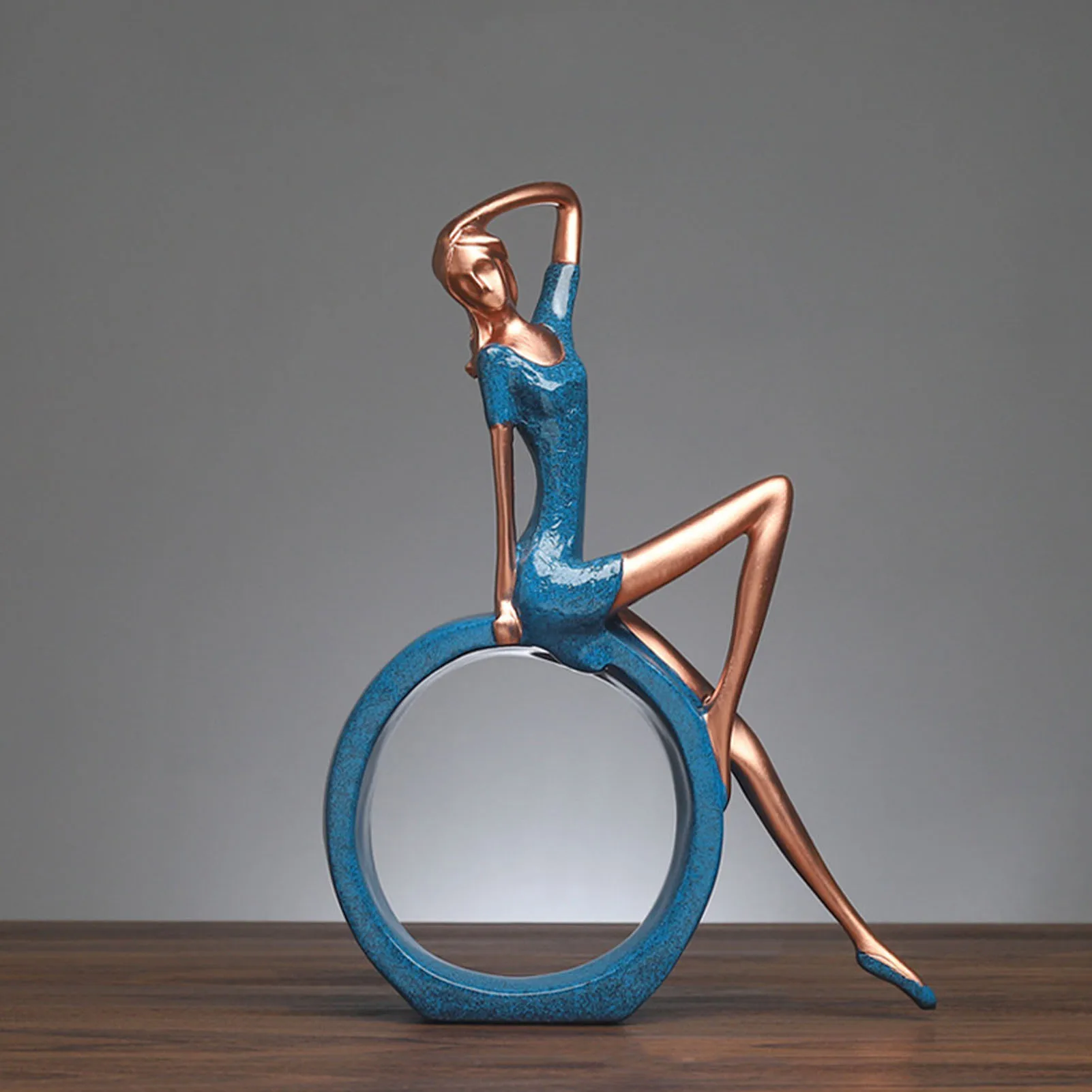 

Ornament Figurine Resin Girl Yoga Pose Sculptures for Home Decor