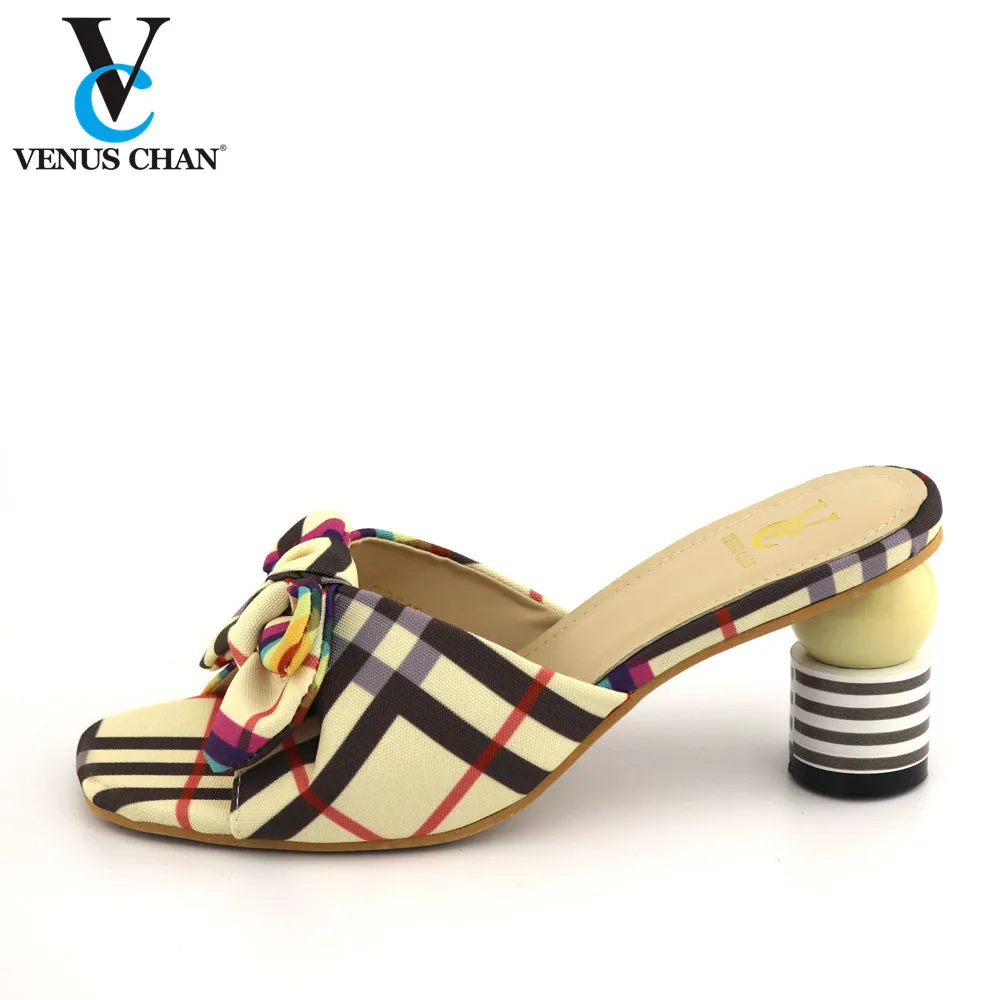 

Сланцы женские с квадратным носком, однотонные Шлепанцы из искусственной кожи, на резиновой платформе, для улицы, странный стиль, летняя обу...