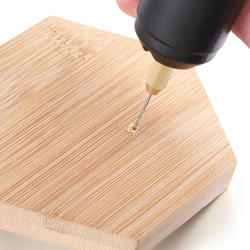 Мини-дрель электрическая черная с USB-портом и сверлами для полимера пластика