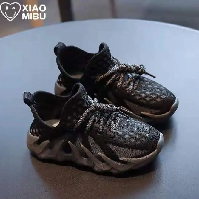 

Children's sports shoes boys' flying mesh breathable coconut shoes 2021 summer new girls' soft sole running shoes