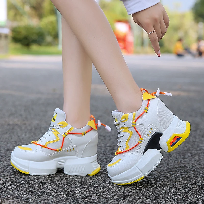 Кроссовки женские 2019 модные белые кроссовки брендовые Ретро туфли на платформе