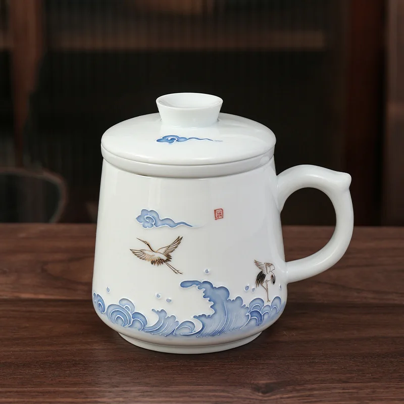 

Пини 350 мл рельефные белые фарфоровые чайные кружки ручная роспись синий и белый чай сервис традиционная китайская керамическая посуда для ...