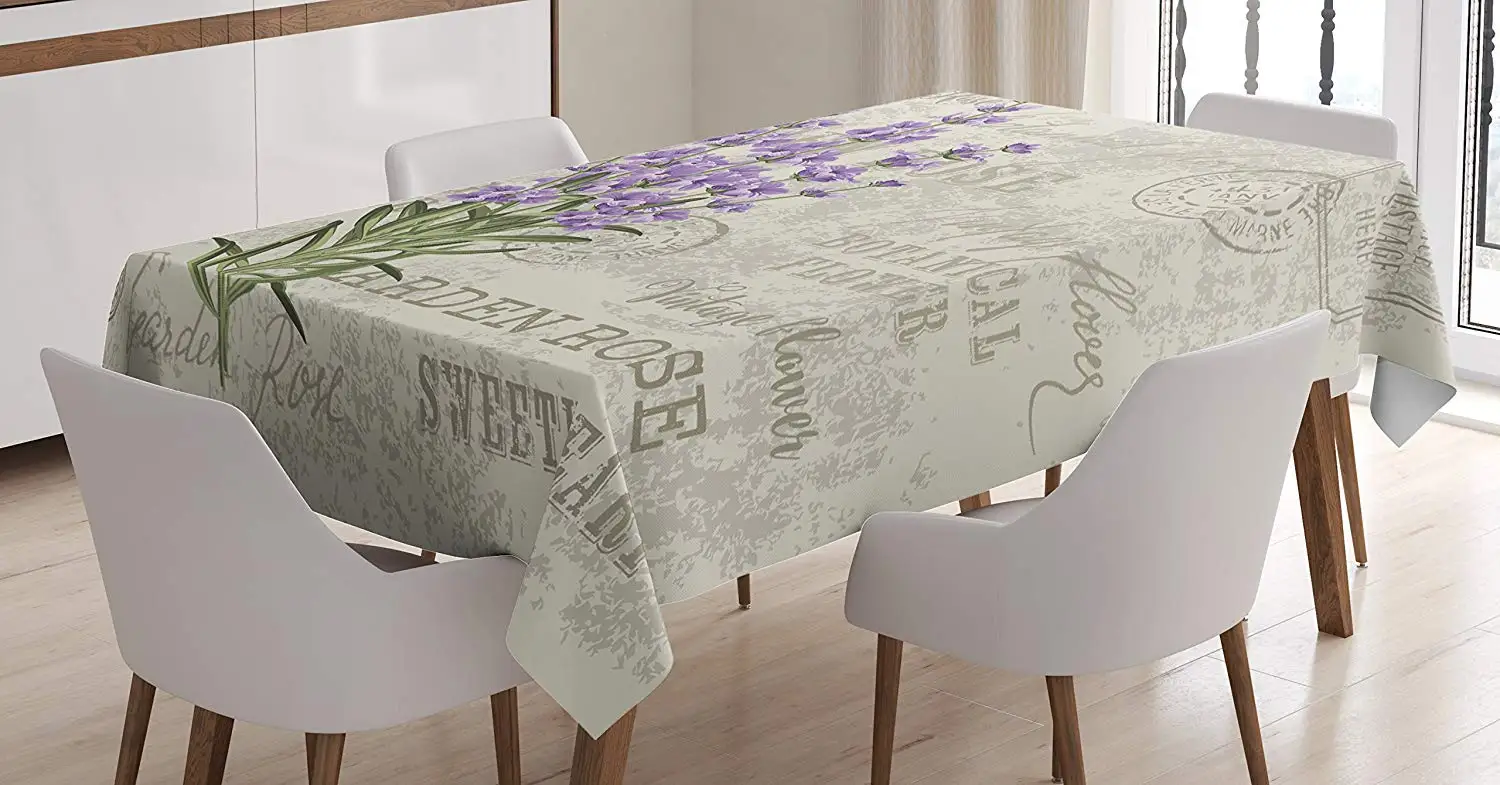 Лавандовая скатерть винтажная открытка композиция с гранж дисплеем и цветами