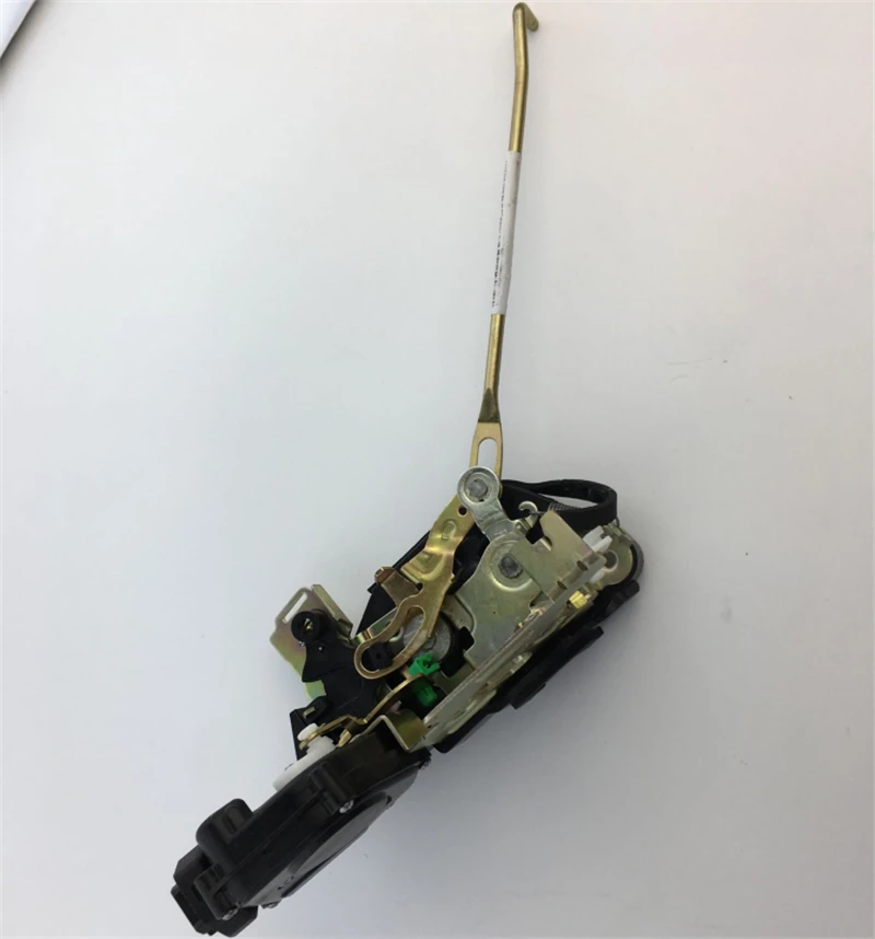 Бесплатная доставка блок замка правой двери JAC J3 Fornt 6105160U8010|Датчик положения