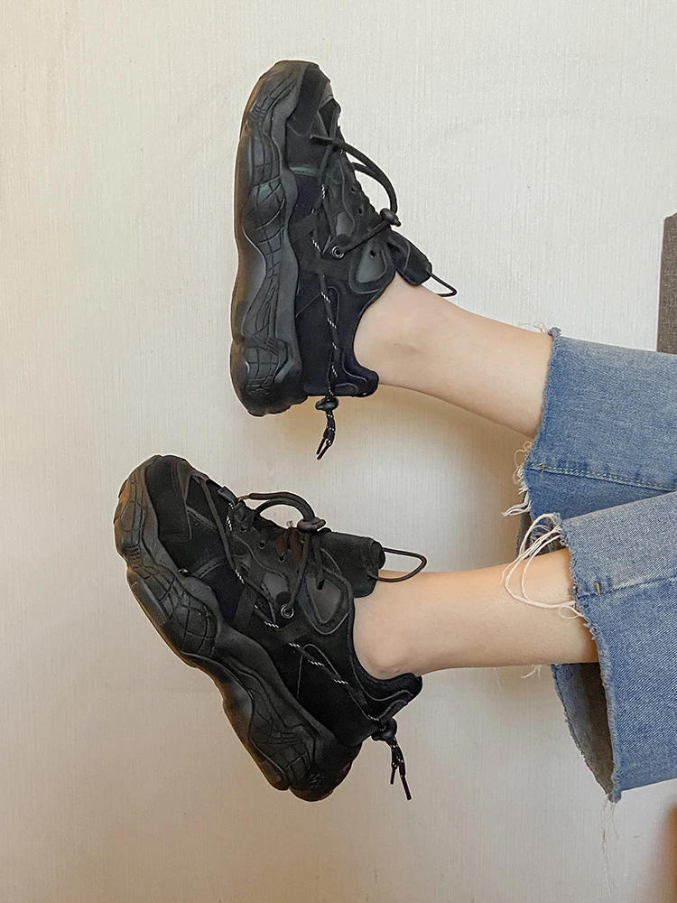

2021 spring and autumn new trend women's shoes Korean version of all-match thick-soled casual sneakers