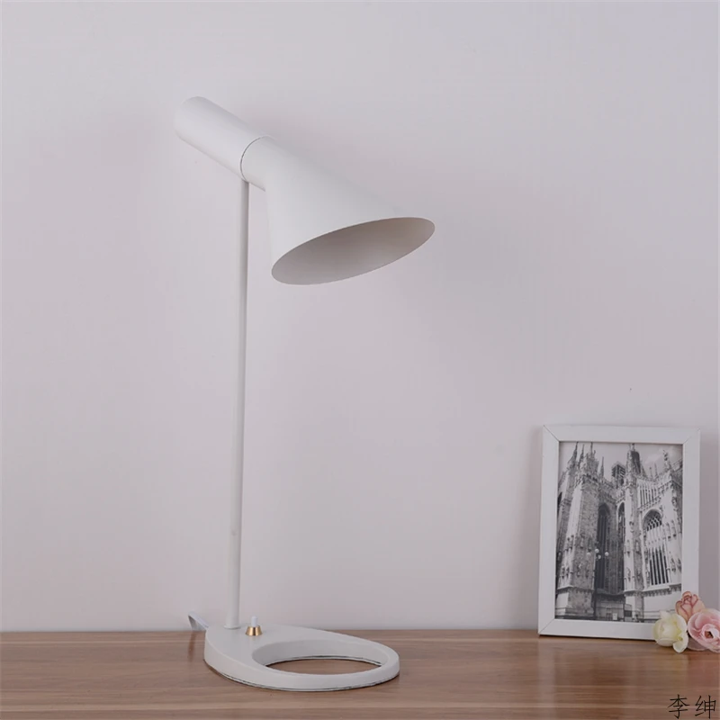 

Modern AJ Led Table Lamp Nordic Black White Bedroom Bedside Lamp Metal Stand Light Living Room Table Light E27 Bulb Luminaria