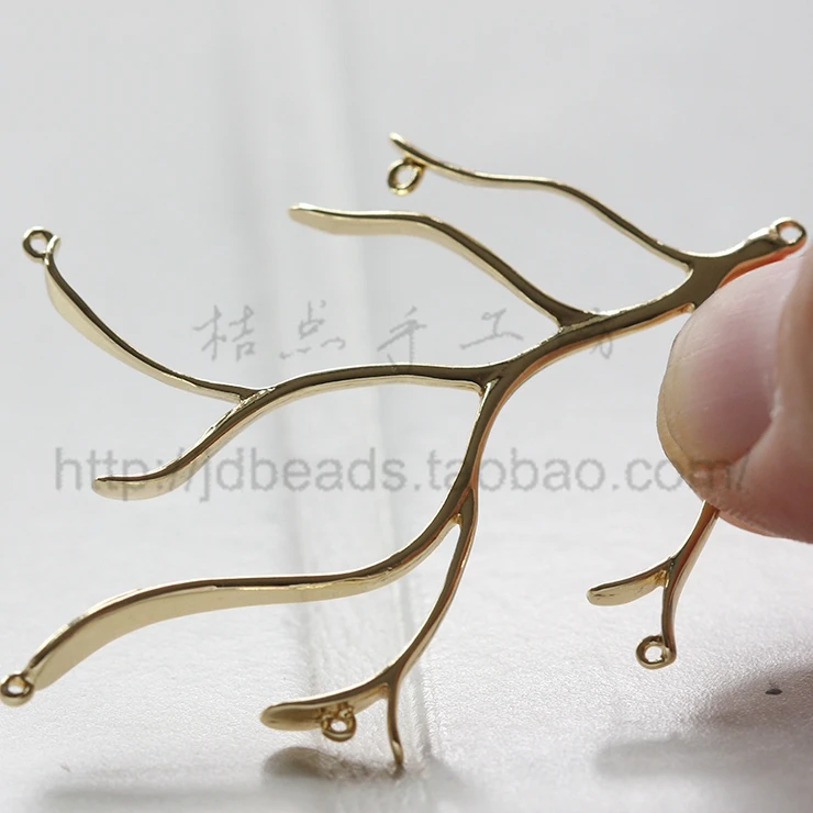 Одна часть Премиум покрытием латунная база подвески филиал 59x47 мм (3701C)|Шармы| |