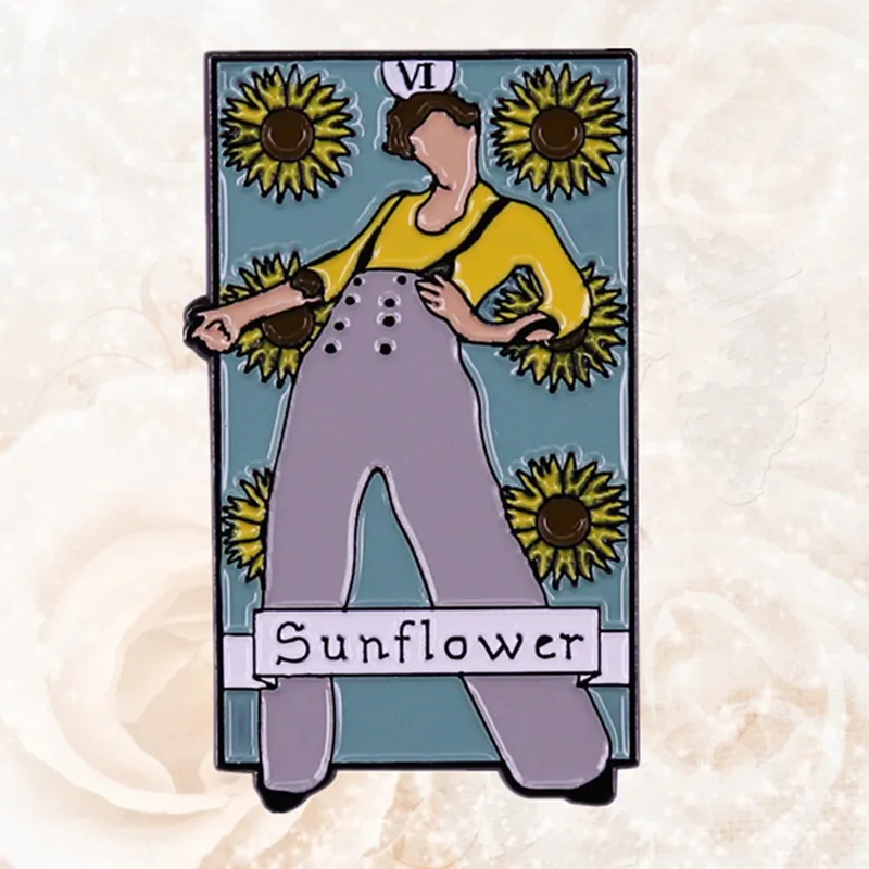 Брошь с эмалью в виде поп-рок | Украшения и аксессуары