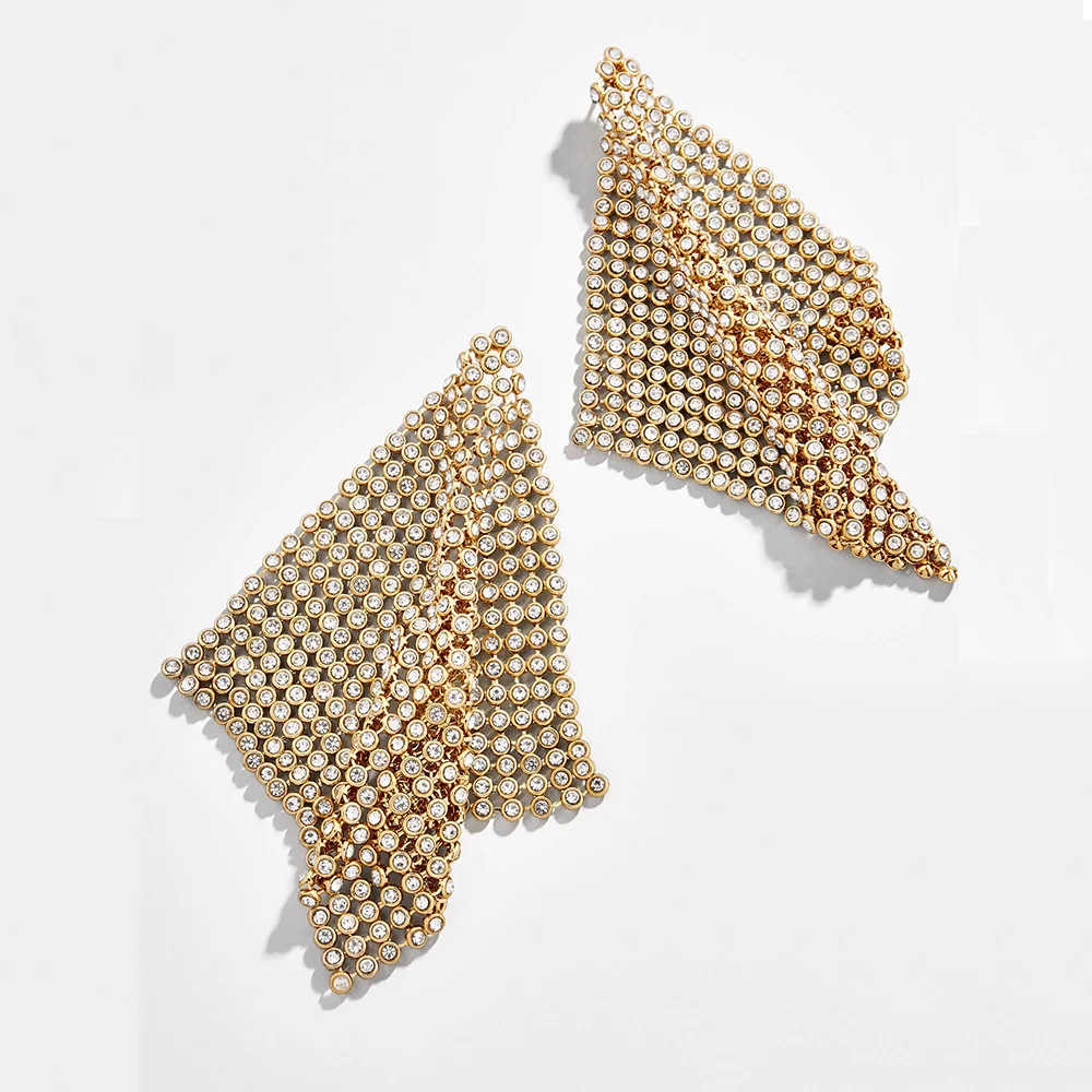 Dvacaman INS Fashion Statement Earrings Women Boho Rattan Knit Drop Earrings Wooden Dangle Earrings Wedding Jewelry Wholesale