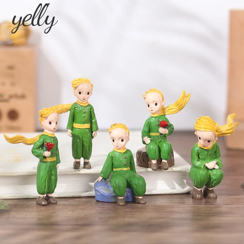 

Cartoon Cute Little Prince Mini Resin Decoration Creative Home Living Room Desktop Decoration Cake Baking Decoration