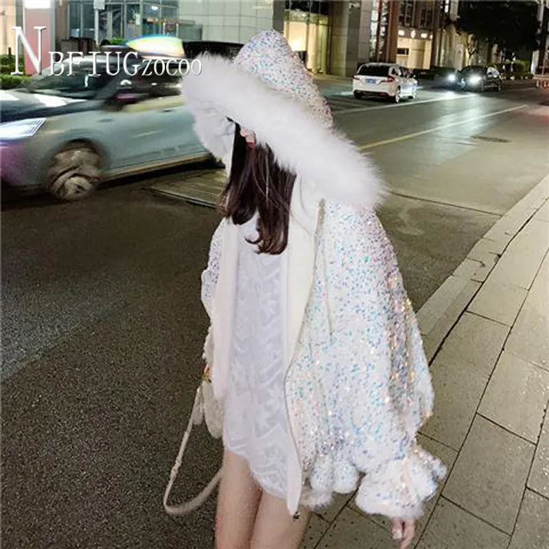 Женское пальто с воротником из искусственного меха и блестками зимняя подкладка