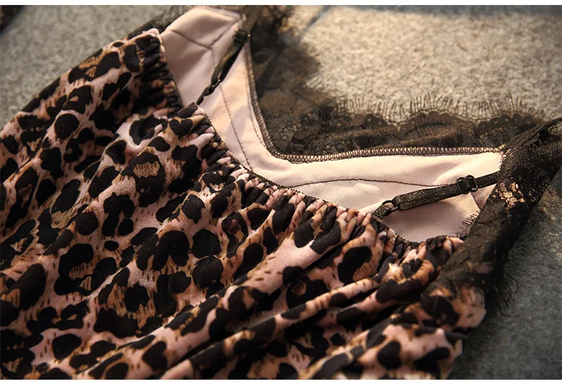 

Velvet 3PCS Pajamas Set For Women Leopard V-Neck Kimono Bathrobe Gown Negligee Casual Lounge Home Clothing Sexy Pyjamas