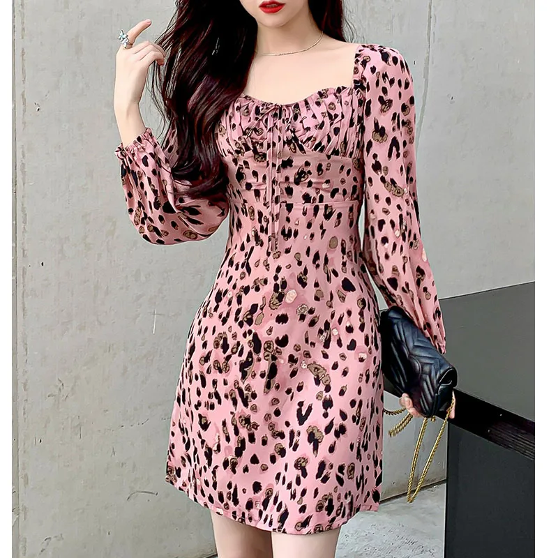 

Женское приталенное короткое платье, Повседневное платье во французском стиле с квадратным вырезом, длинным рукавом-фонариком и леопардов...