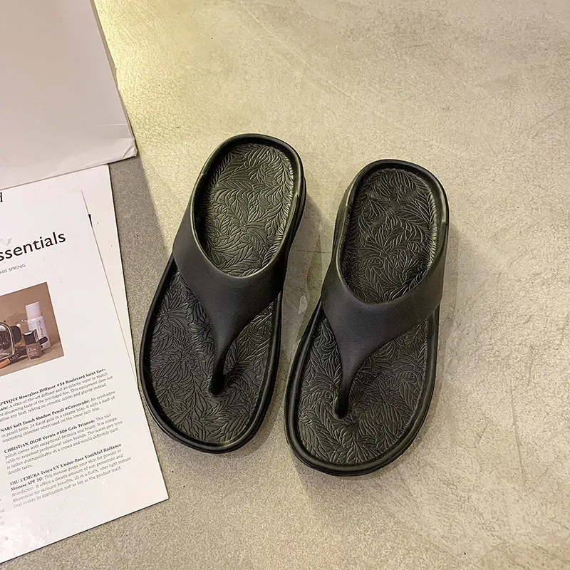 2021New Summer EVA Men And WomenCouples FlipFlops Soft Bottom Beach Shoes Non-Slip Solid Home Fashion Thick Bottom Wedge Sandals