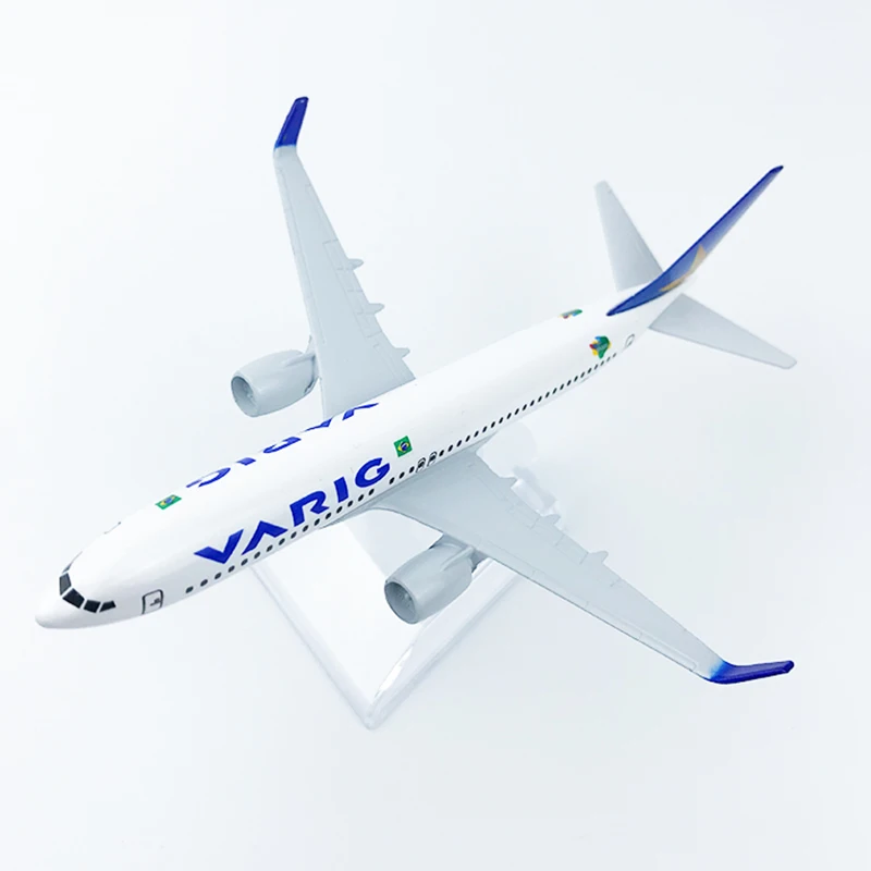Самолеты масштаба 1:400 16 см модель самолета Боинг B737 бразильская авиакомпании VARIG