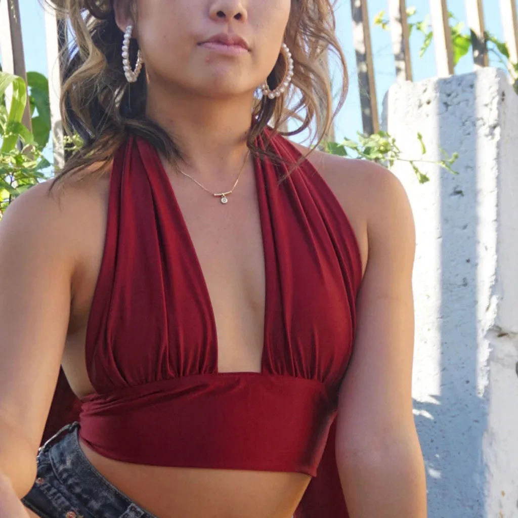 Женская многофункциональная майка с лямкой на шее укороченная глубоким