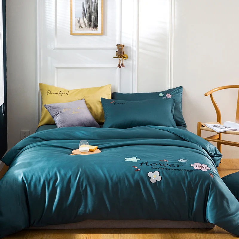 Комплект постельного белья из шелка с цветочным принтом | Дом и сад