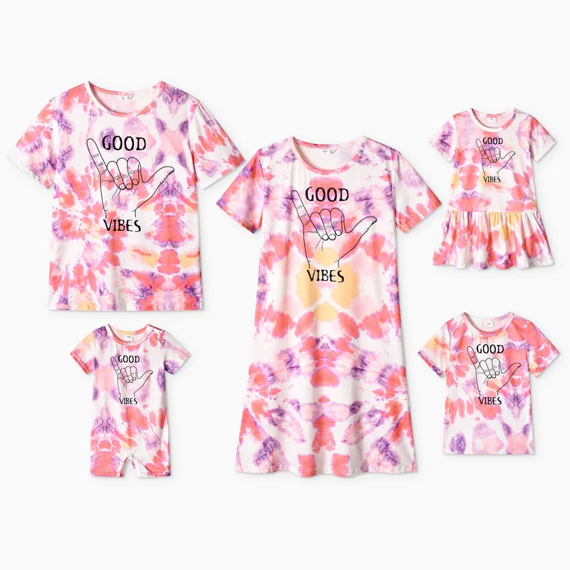 

Cotton Floral Print Family Matching Sets(Off-shoulder Dresses for Mom and Girl Dad Family Outfit Matching Little Girl Clothes