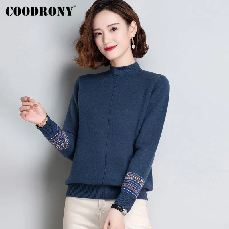 

COODRONY Brand Streetwear Fashion Knitted Soft Warm Female Jumpers Winter Argyle Turtleneck Slim Women Plush Sweaters W1226